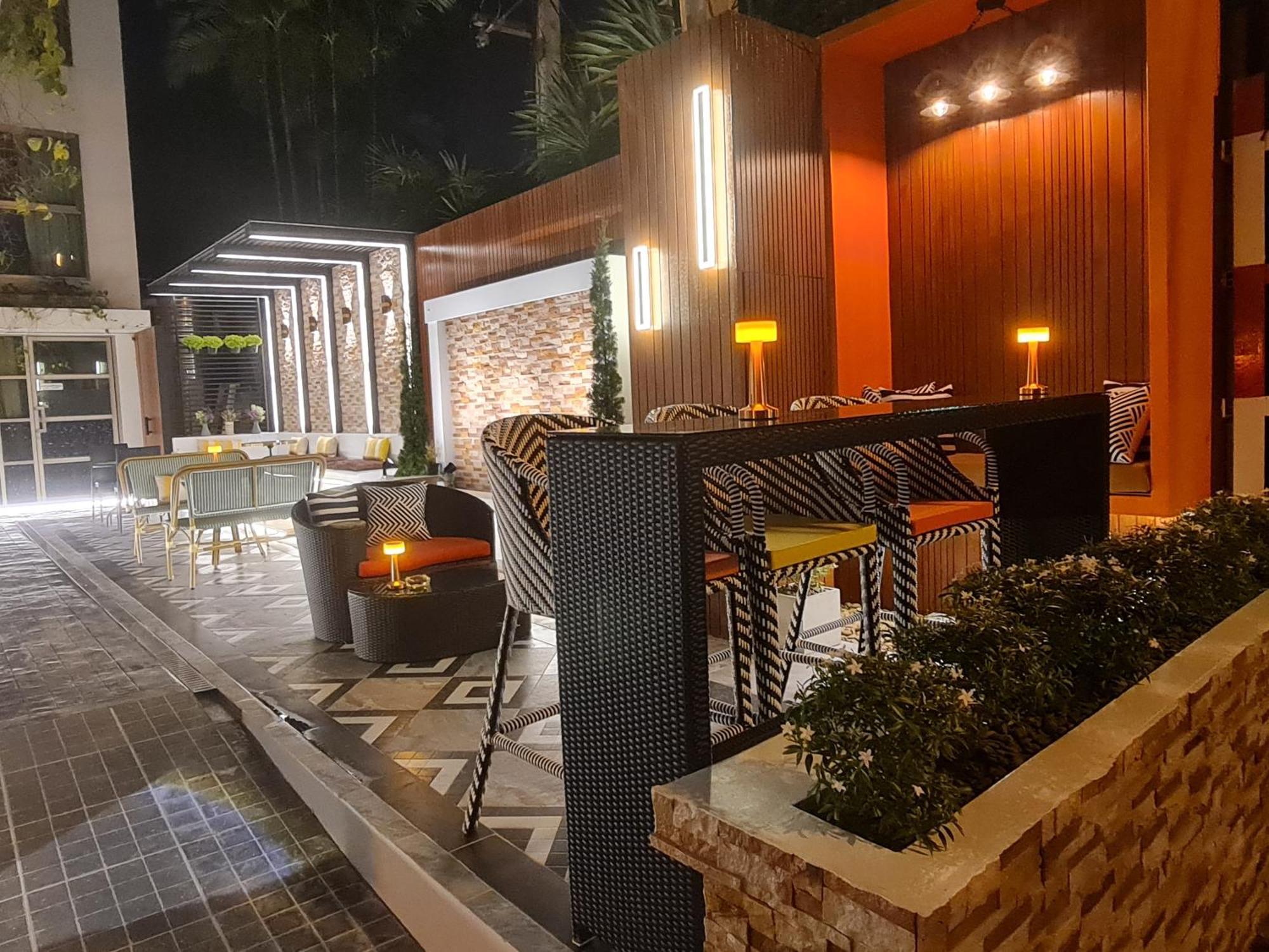 9 Suite Luxury Boutique Hotel Csiangmaj Kültér fotó